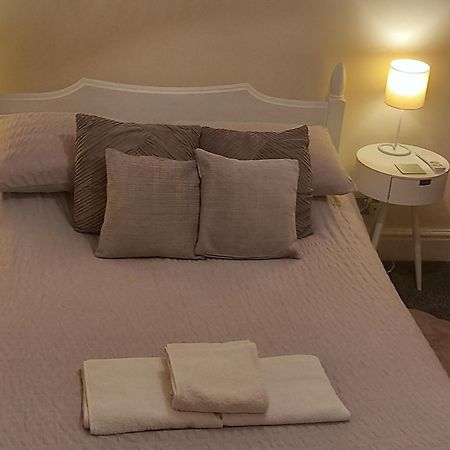 2 Bodwen Villas Ланголен Екстериор снимка
